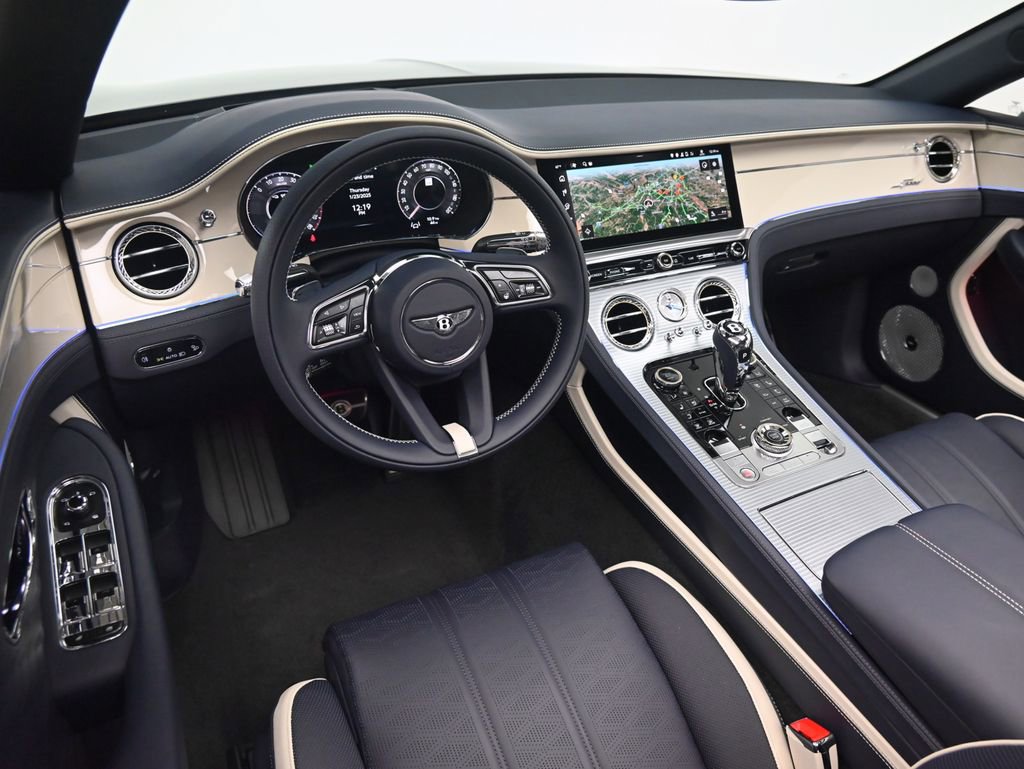 Used 2025 Bentley Continental GT Speed image 17