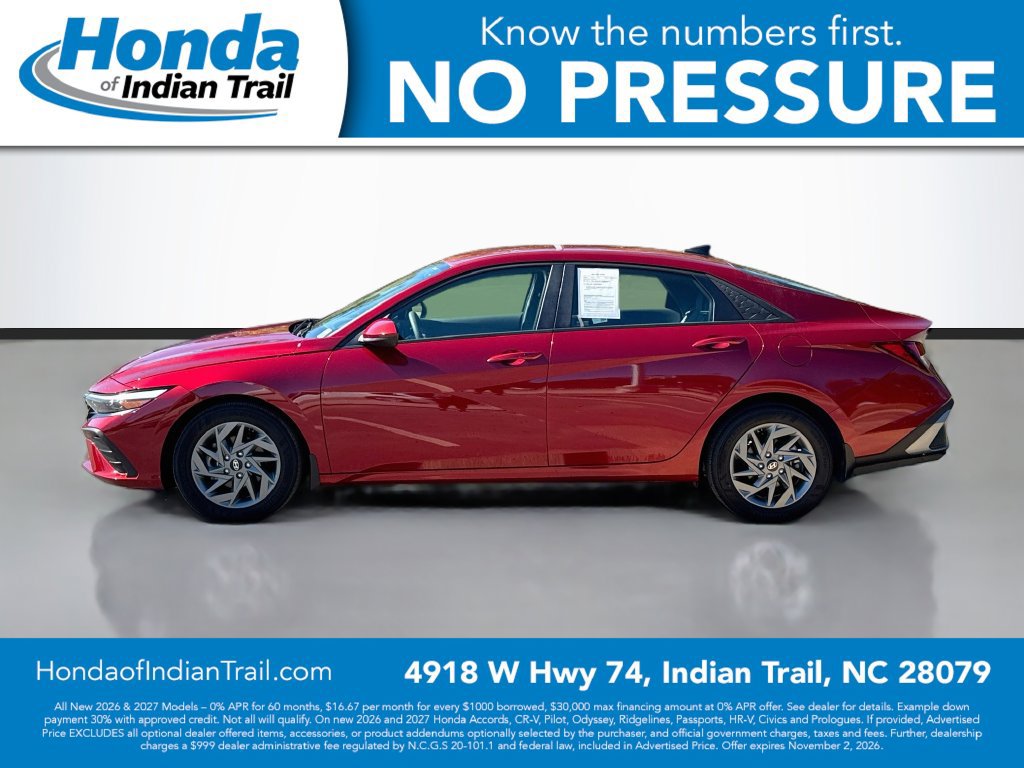 Used 2024 Hyundai Elantra SEL FWD image 4