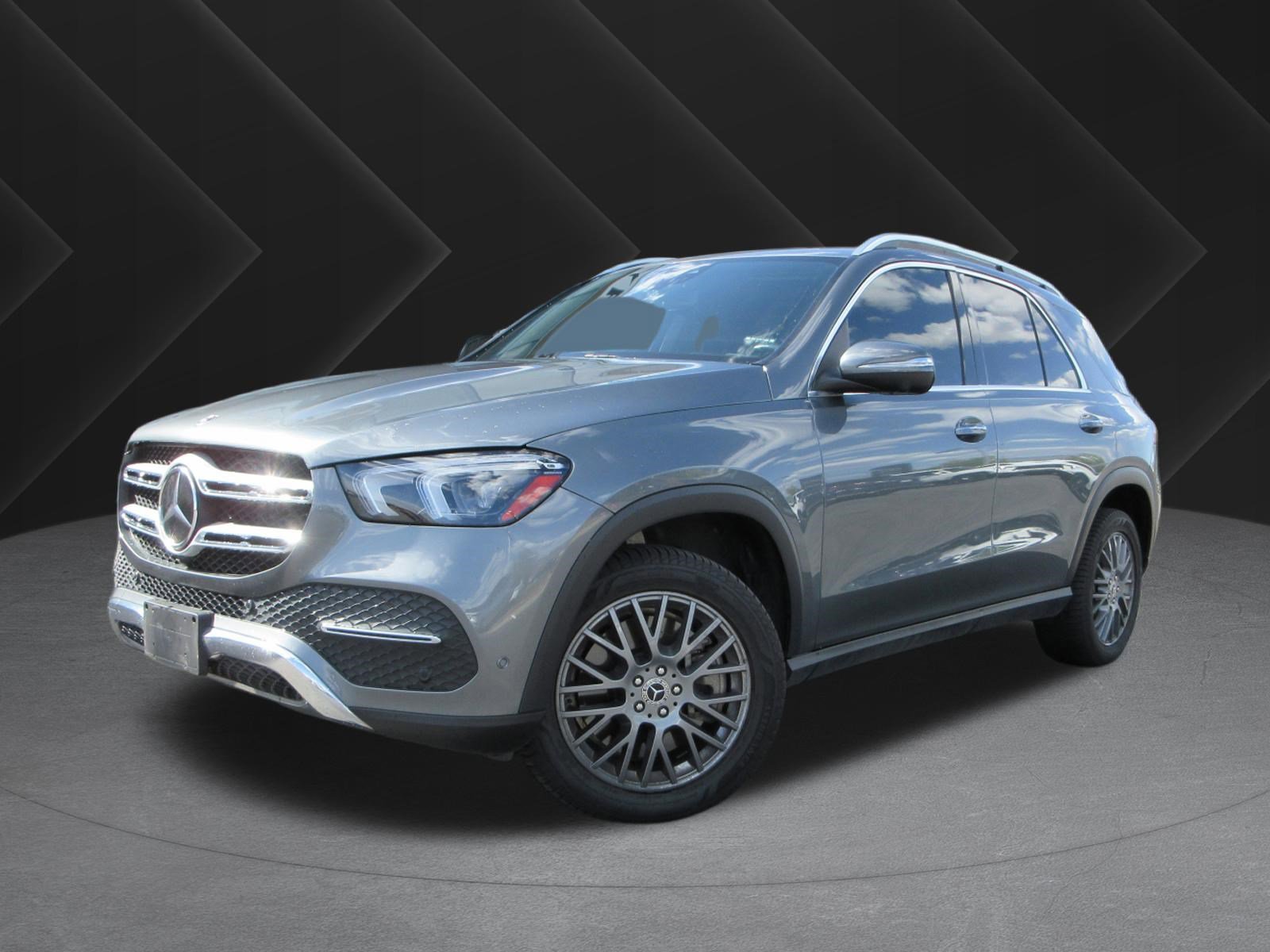 Used 2021 Mercedes-Benz GLE 450 4MATIC image 1