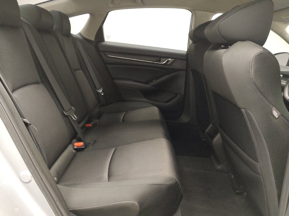 Used 2019 Honda Accord LX image 18