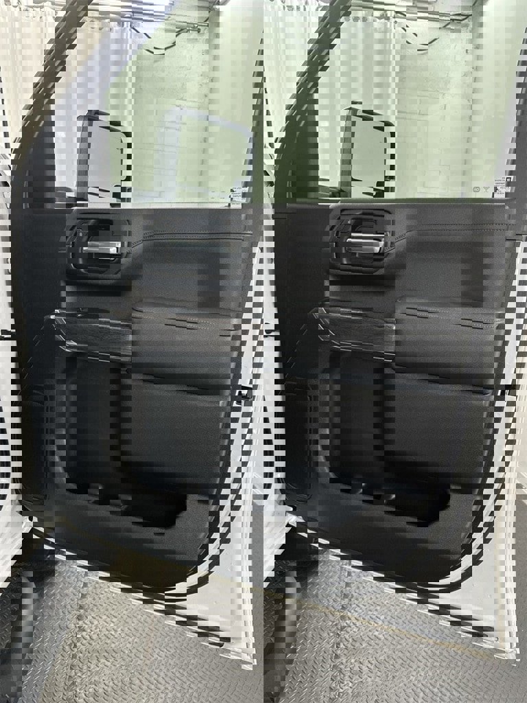 Used 2022 Chevrolet Silverado 2500 LTZ w/ LTZ Plus Package image 36