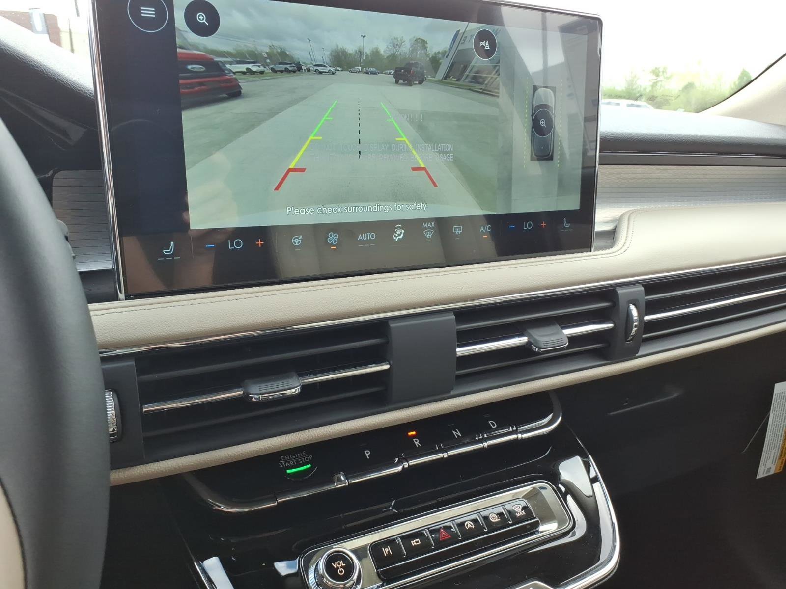 New 2026 Lincoln Corsair Premiere image 13