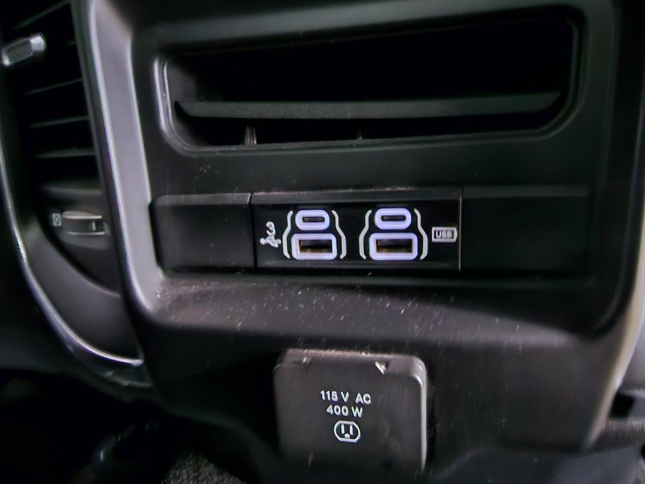 Used 2019 RAM 1500 Laramie w/ Sport Appearance Package image 19