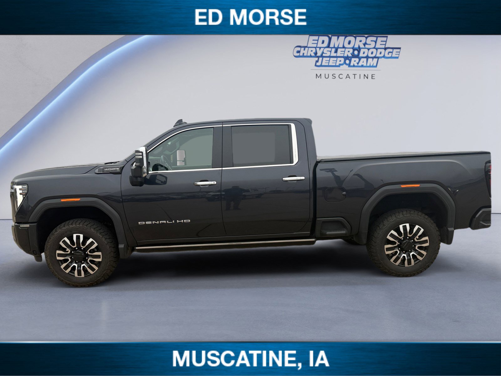 Used 2024 GMC Sierra 2500 Denali Ultimate w/ LPO, GMC Protection Package image 2