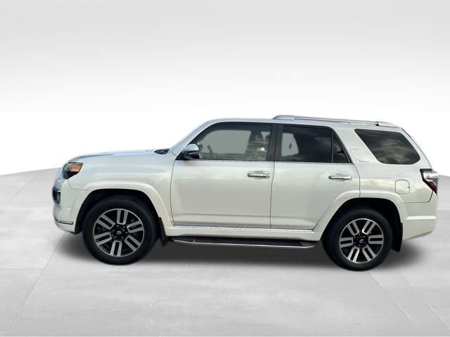 Used 2014 Toyota 4Runner Limited image 5