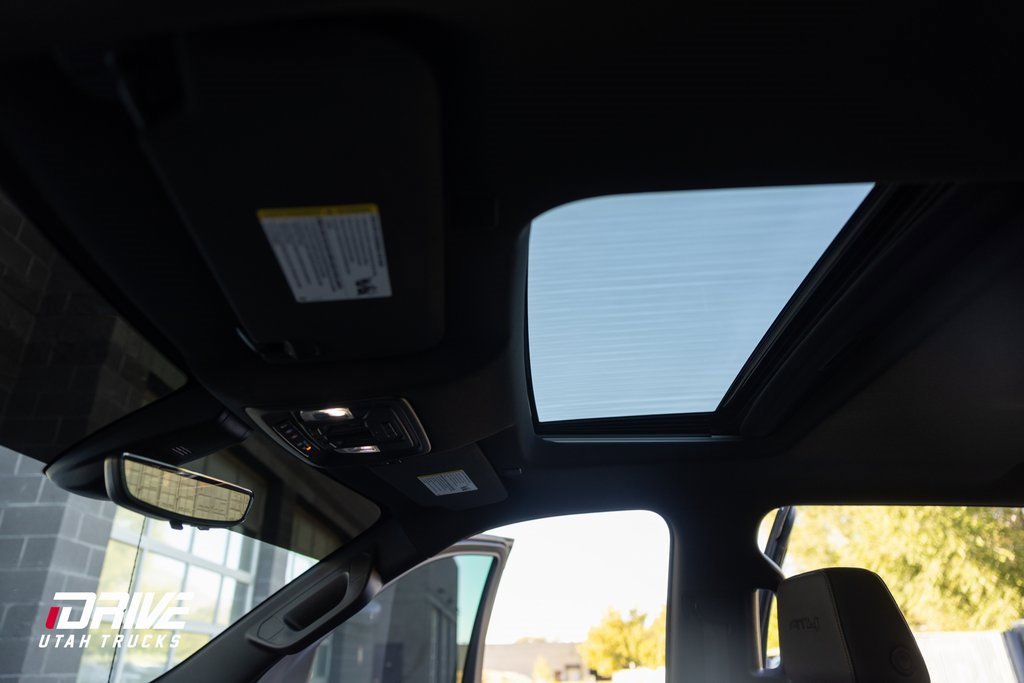 Used 2021 GMC Sierra 1500 AT4 w/ AT4 Premium Package image 33