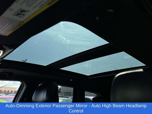 Used 2018 Jeep Grand Cherokee Limited w/ Luxury Group II image 15