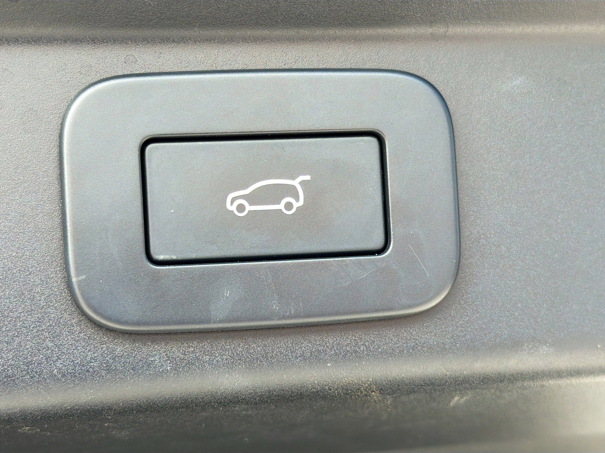 Used 2024 Land Rover Range Rover Sport SE image 14