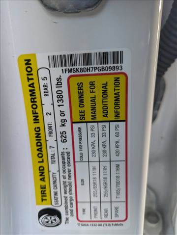 Used 2023 Ford Explorer XLT w/ Equipment Group 202A image 16