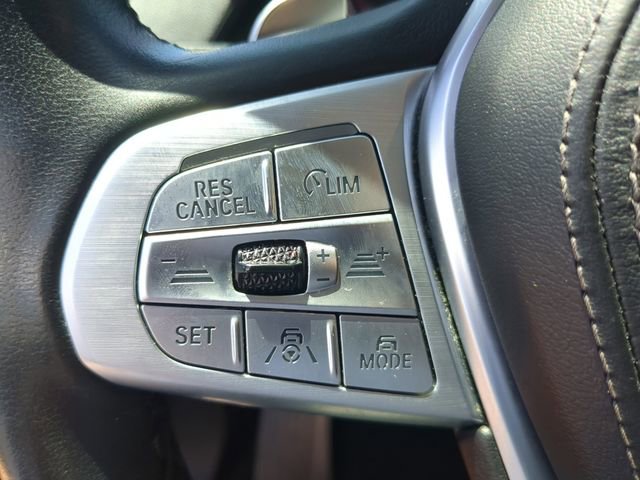 Used 2021 BMW X7 xDrive40i w/ Premium Package AWD/4WD image 33