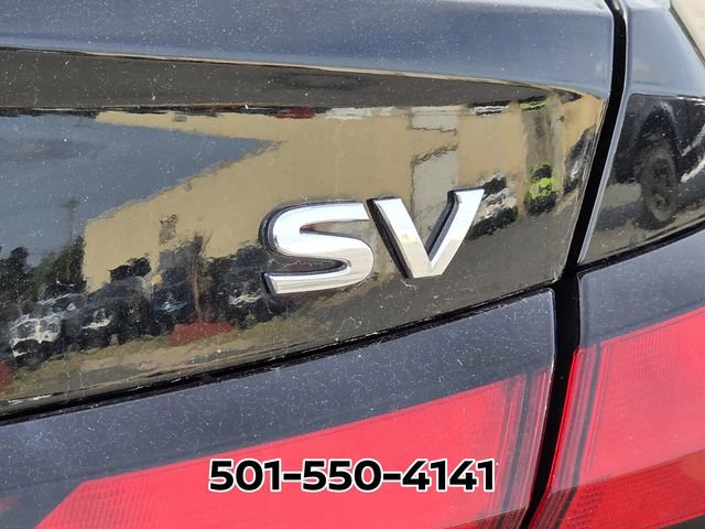 Used 2023 Nissan Versa SV image 6