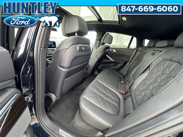 Used 2024 BMW X6 xDrive40i w/ Premium Package image 15