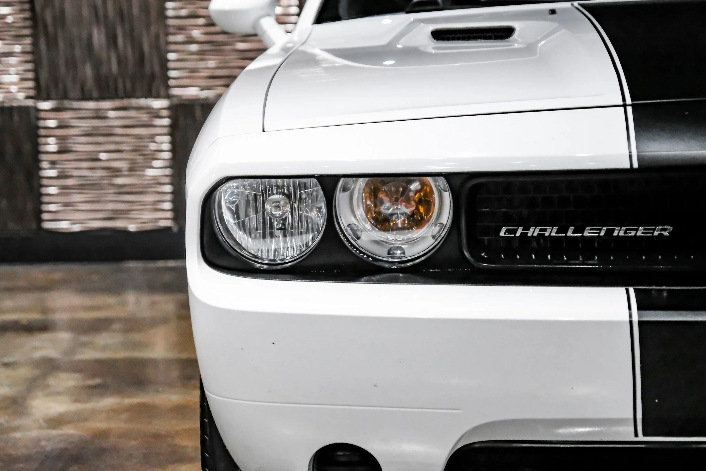 Used 2013 Dodge Challenger SRT8 Core image 34