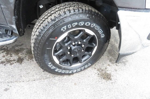 New 2026 RAM 3500 Laramie AWD/4WD image 3