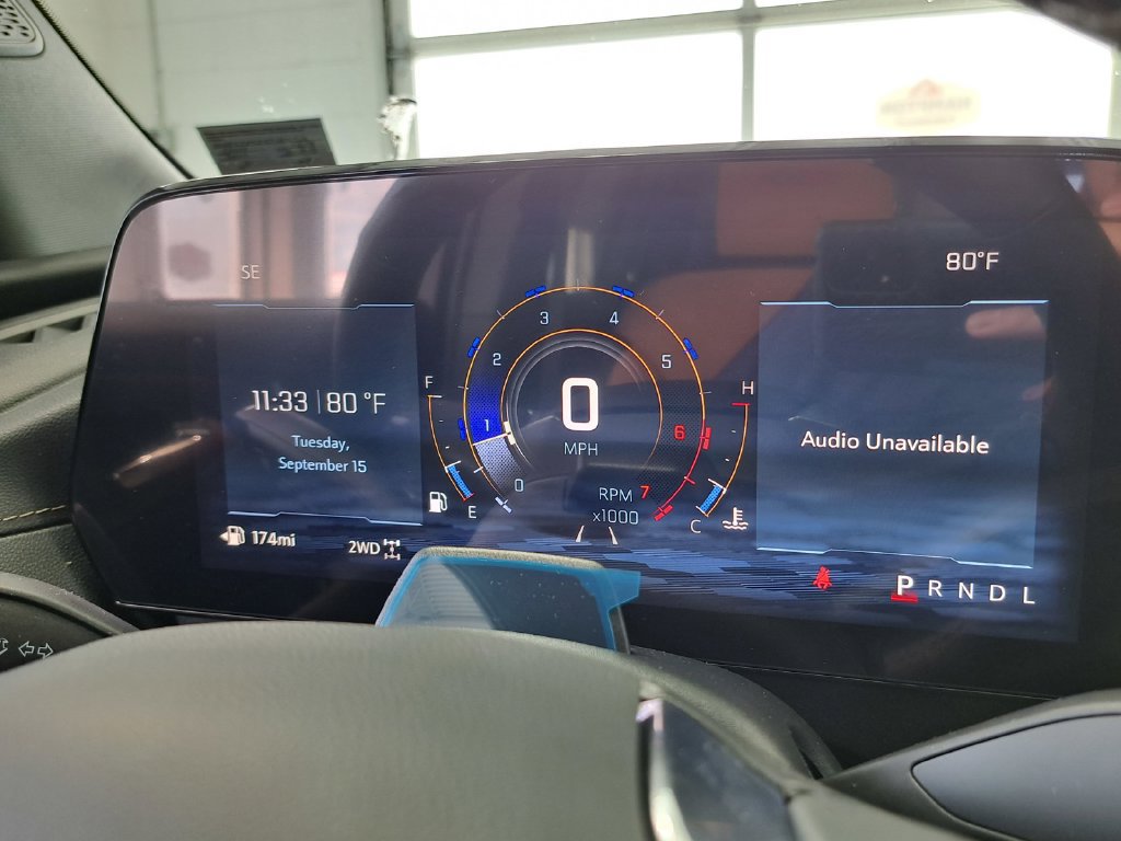 New 2027 Chevrolet Traverse Z71 w/ Enhanced Driving Package AWD/4WD image 8