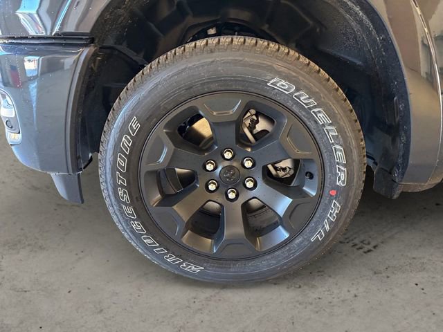 New 2026 RAM 1500 4x4 Crew Cab image 15