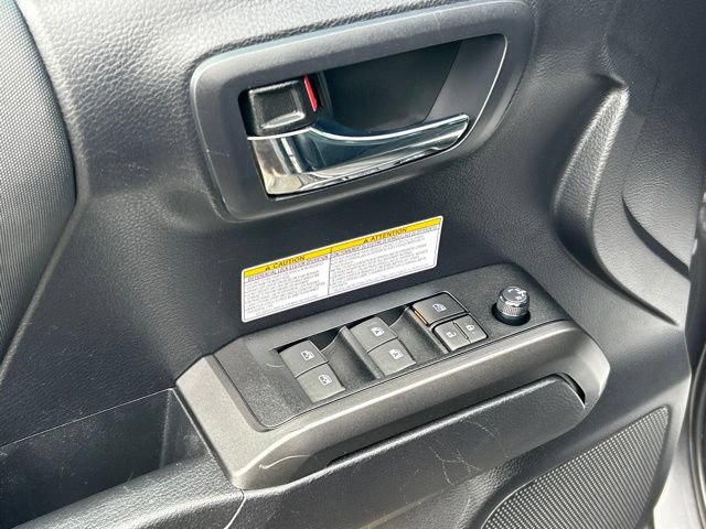 Used 2020 Toyota Tacoma TRD Off-Road w/ TRD Premium Off Road Package AWD/4WD image 24