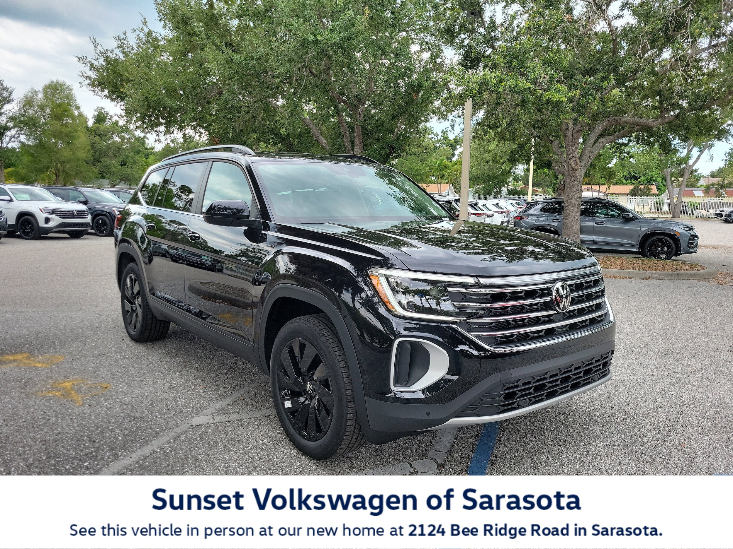 New 2026 Volkswagen Atlas SE