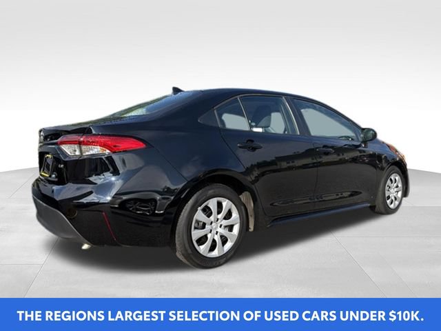 Used 2023 Toyota Corolla LE FWD image 3