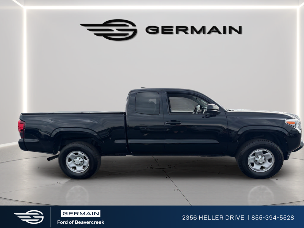 Used 2022 Toyota Tacoma SR w/ SR Convenience Package RWD image 9