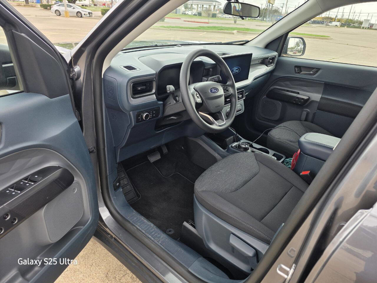 Used 2025 Ford Maverick XL w/ Equipment Group 102A image 12