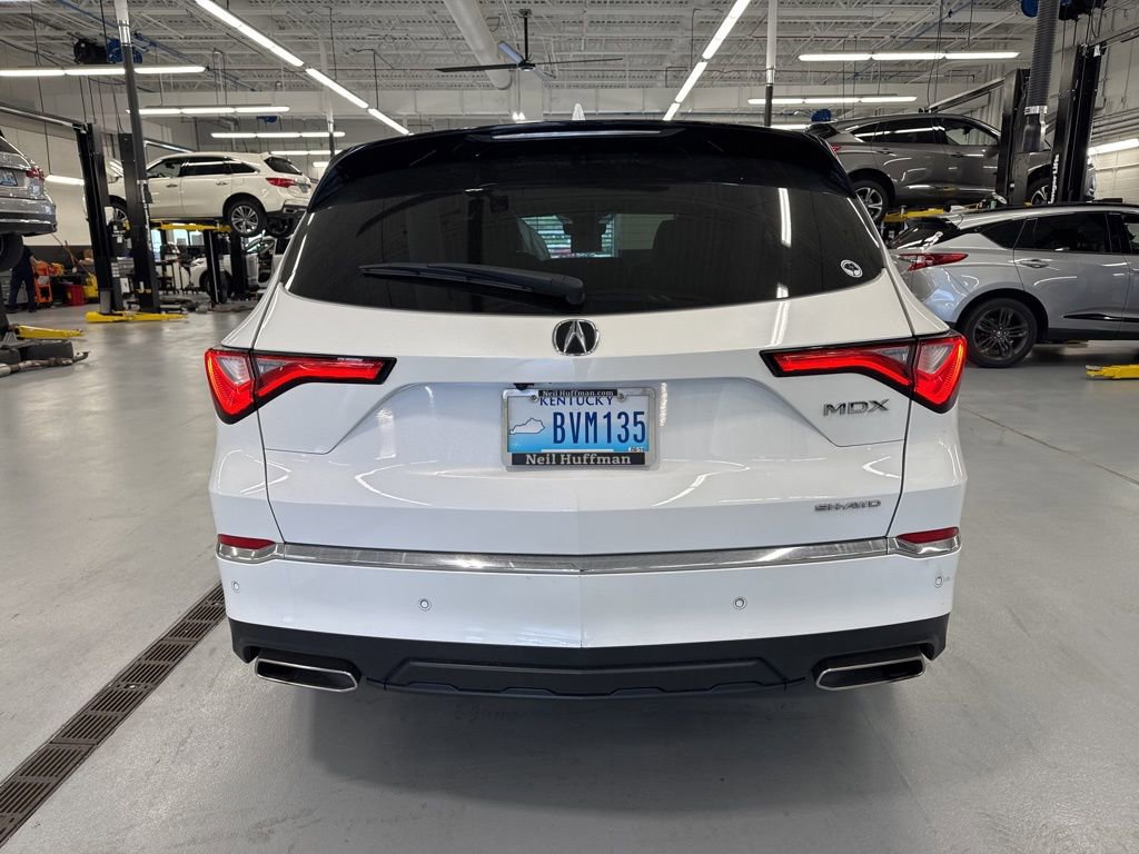 Used 2022 Acura MDX SH-AWD w/ Technology Package image 6