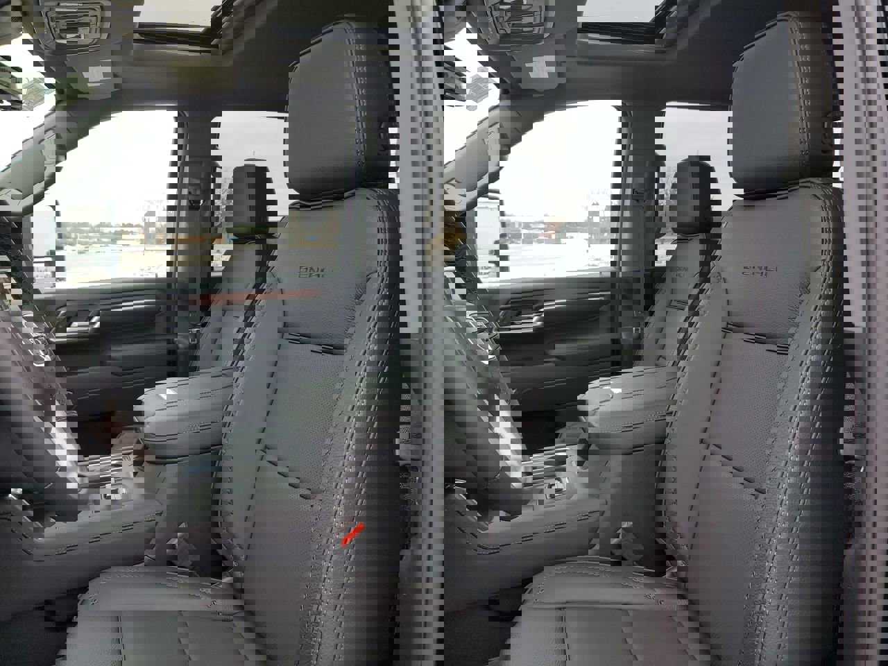 New 2025 GMC Sierra 3500 Denali w/ Denali Reserve Package image 56