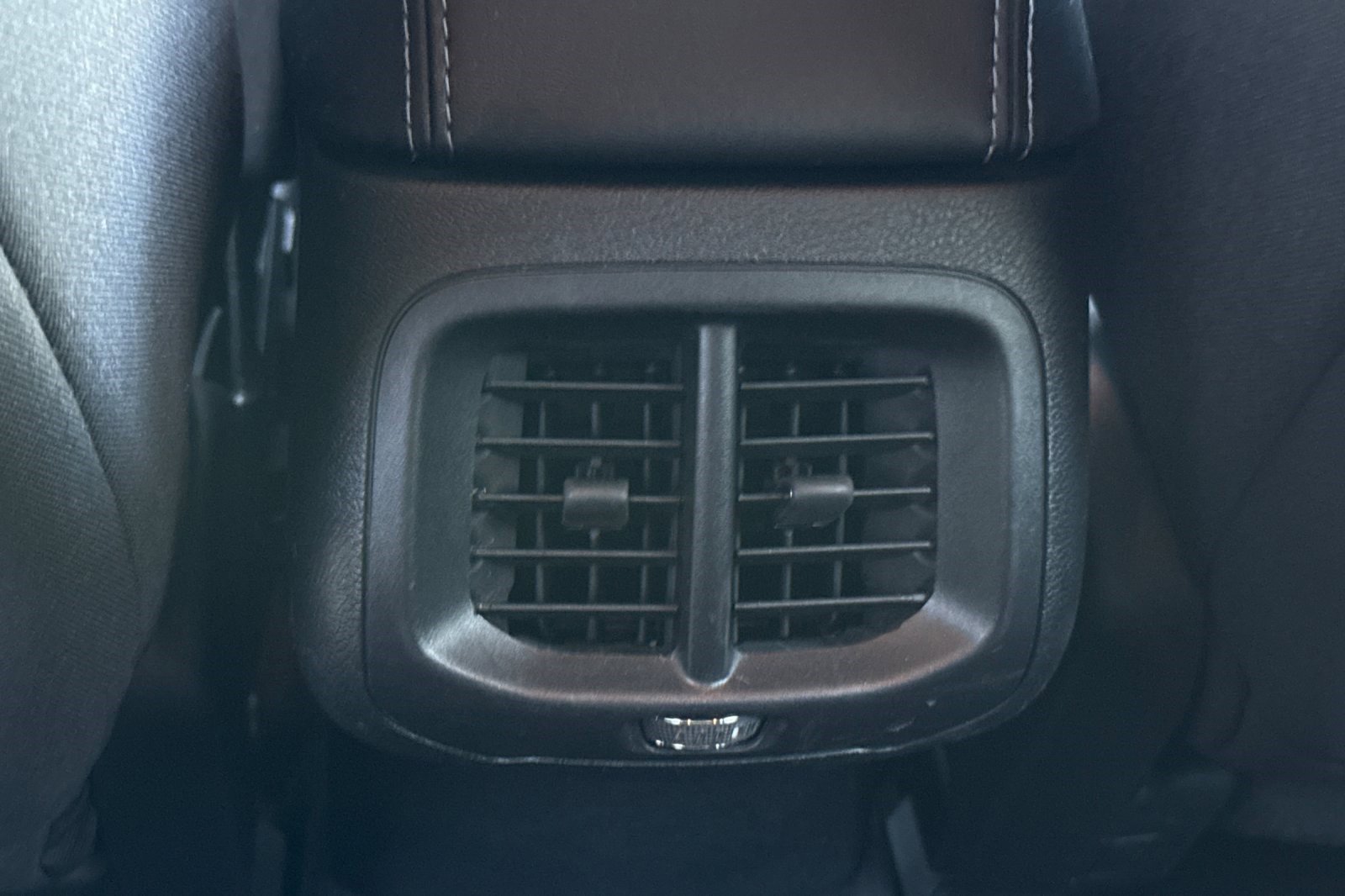 Used 2020 Jeep Cherokee Latitude image 16