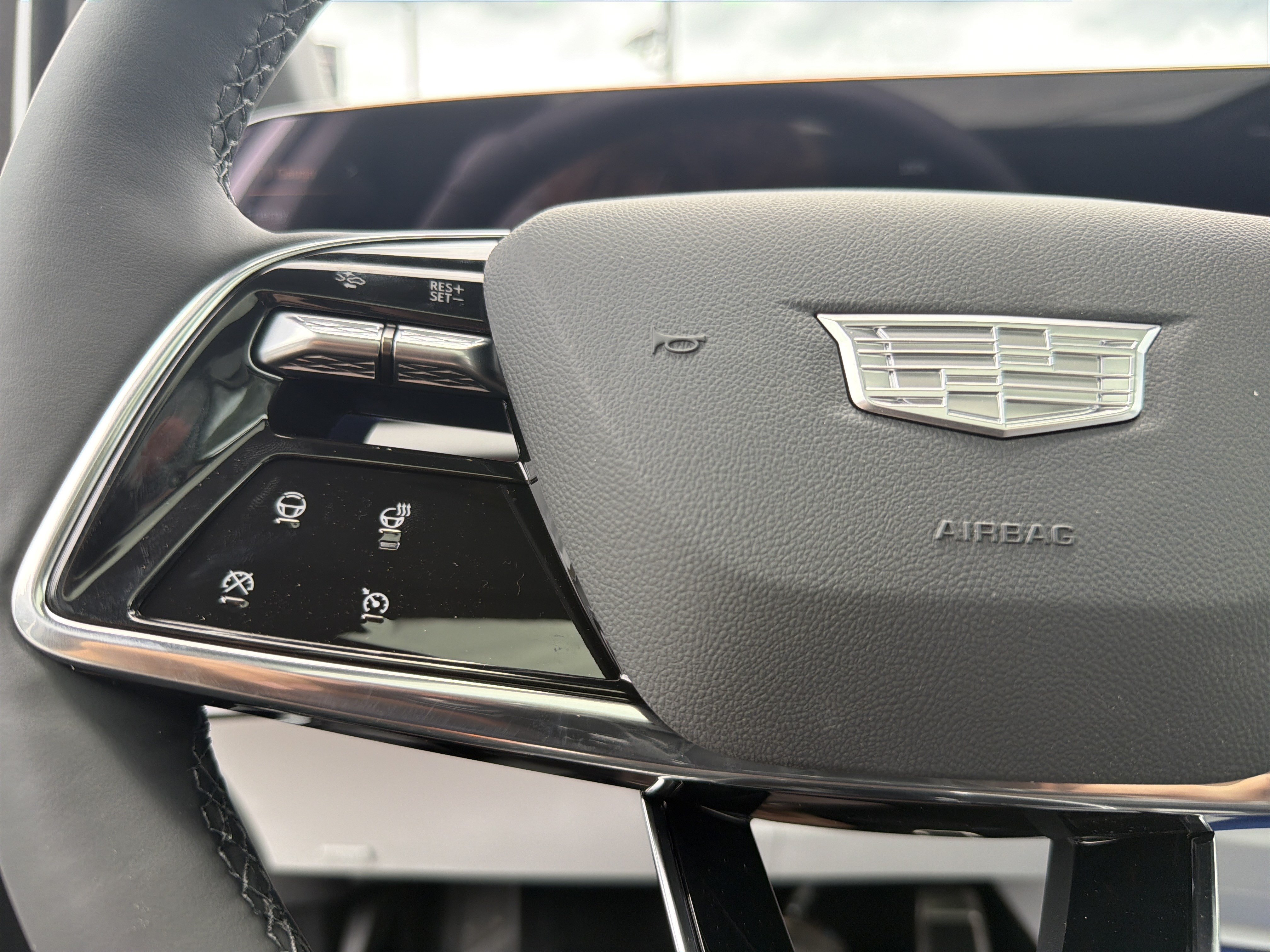 New 2026 Cadillac Optiq Luxury 1 RWD image 26