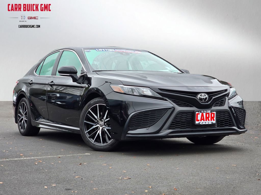 Used 2024 Toyota Camry SE