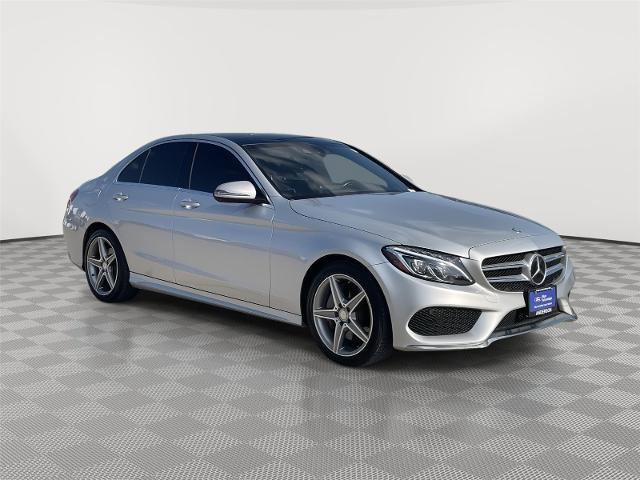 Used 2017 Mercedes-Benz C 300 4MATIC Sedan image 5