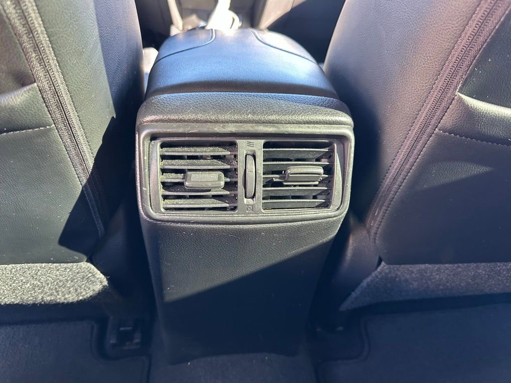 Used 2021 Nissan Rogue Sport SL w/ Premium Package image 23