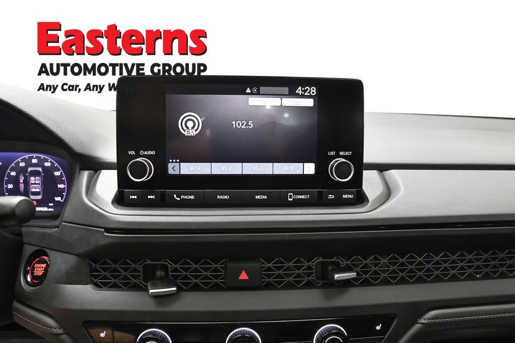 Used 2025 Honda Accord SE image 12