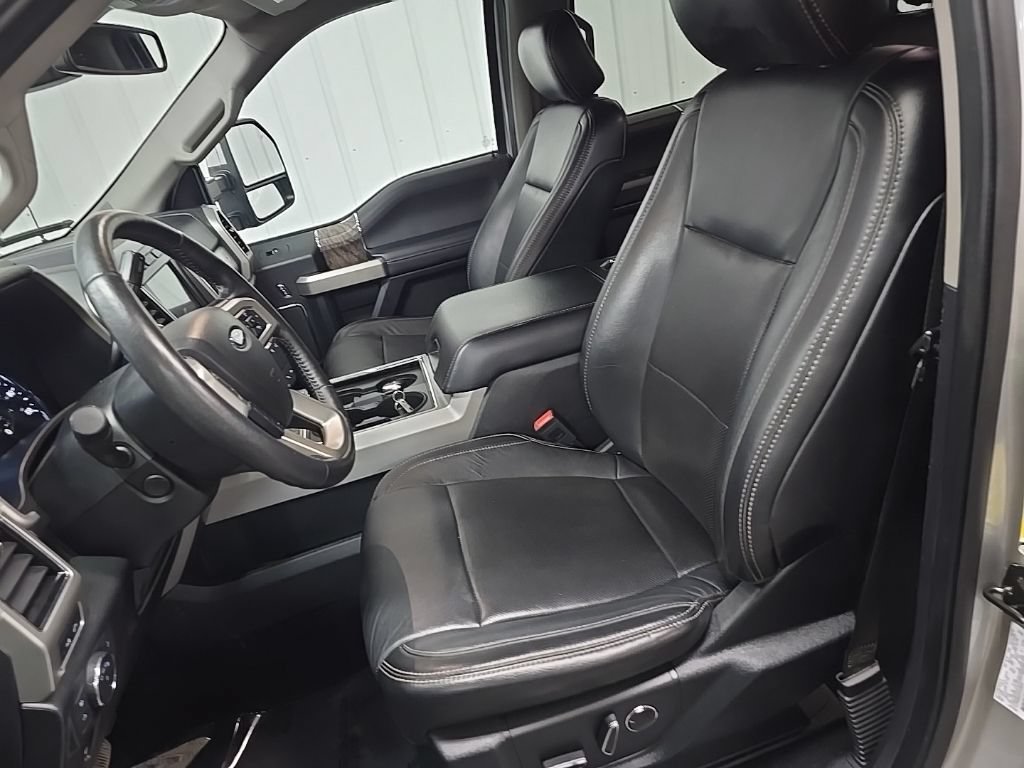 Used 2019 Ford F250 Lariat w/ Lariat Ultimate Package AWD/4WD image 31