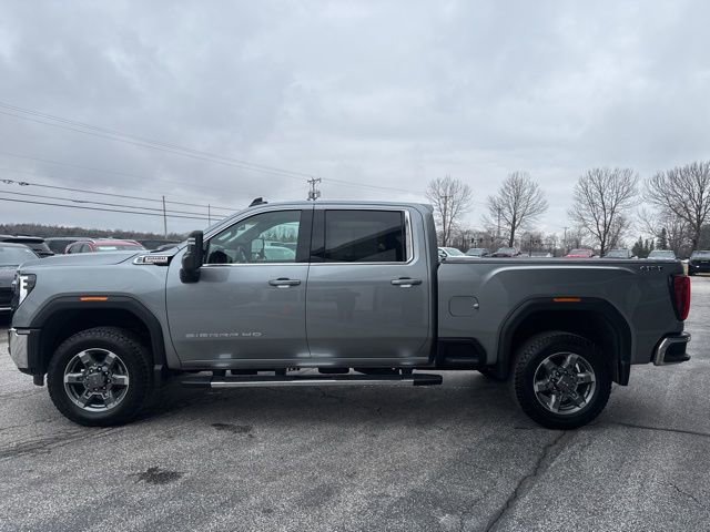 Used 2025 GMC Sierra 2500 SLE w/ SLE Value Package; image 4