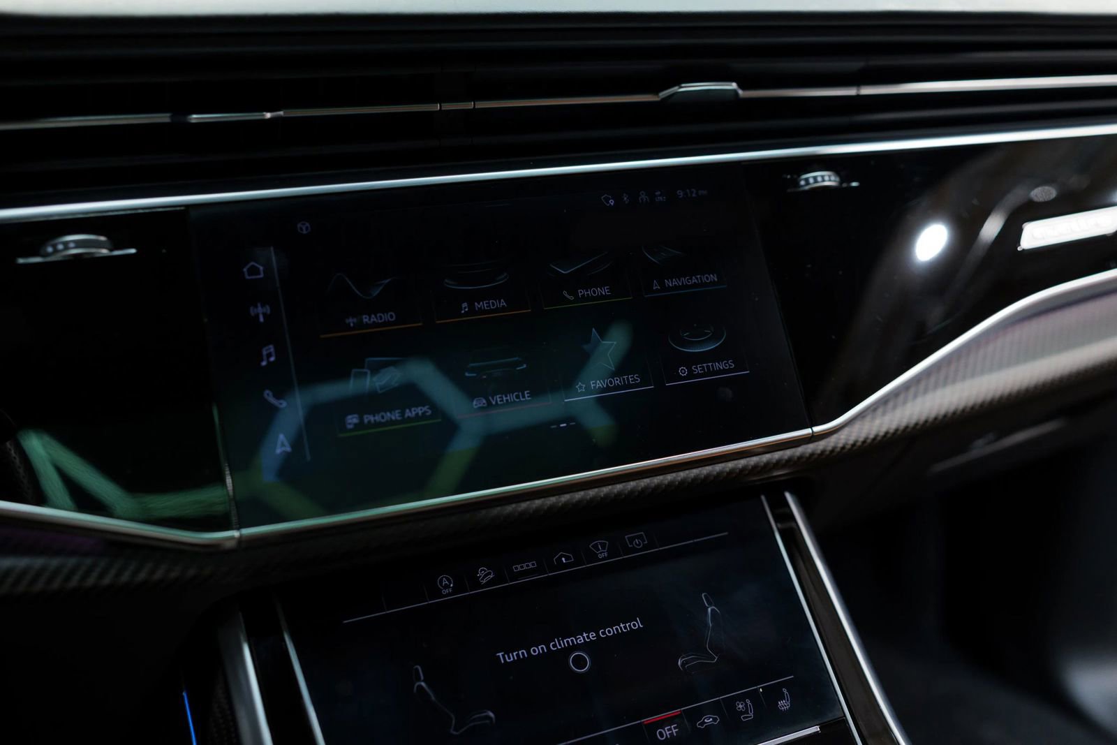 Used 2021 Audi RS Q8 image 33