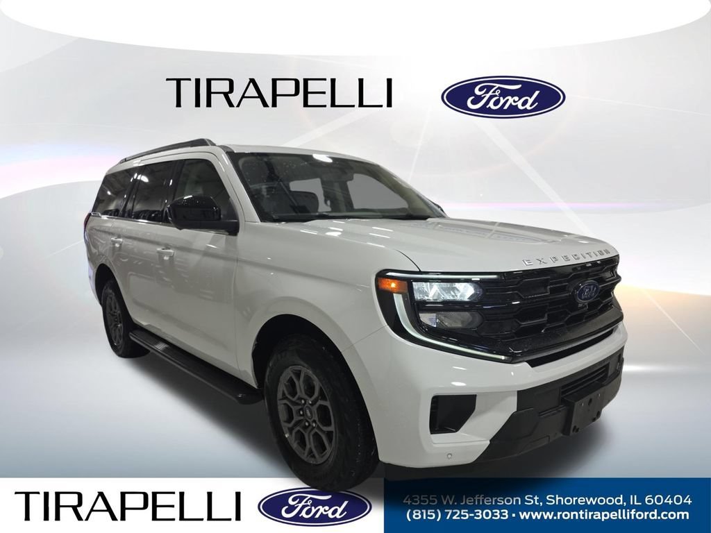 Certified 2025 Ford Expedition Active AWD/4WD image 7