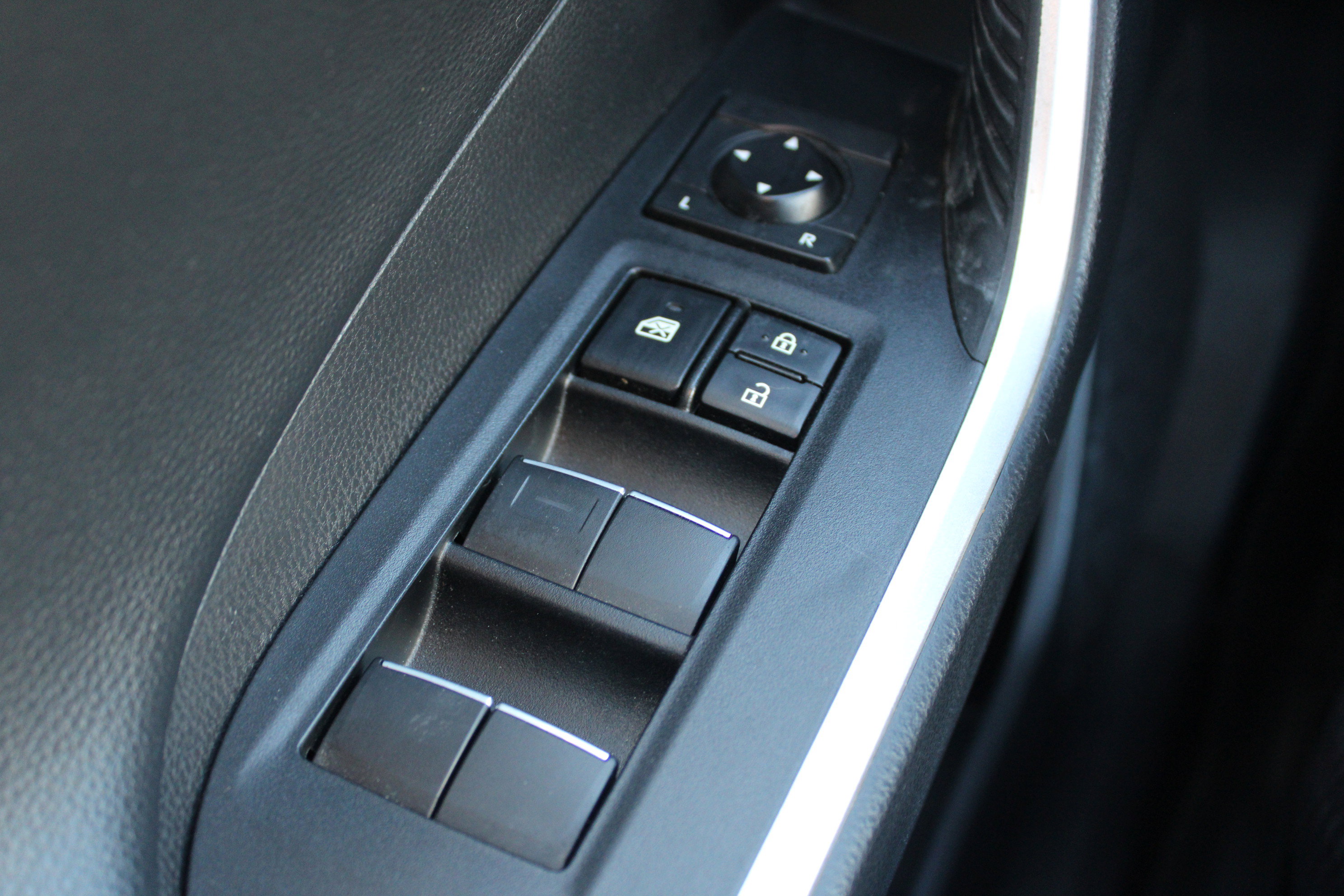 Used 2021 Toyota RAV4 XSE image 26