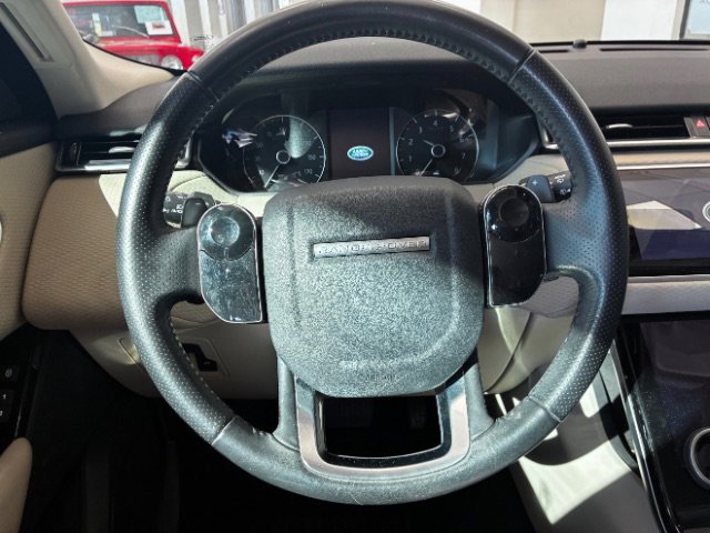 Used 2020 Land Rover Range Rover Velar S image 22