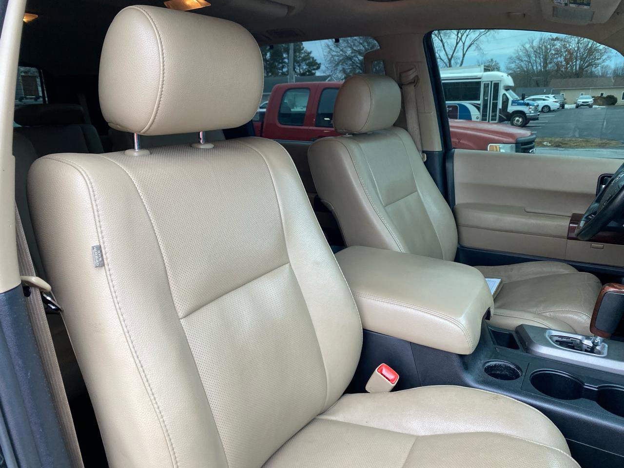 Used 2012 Toyota Sequoia Platinum image 11