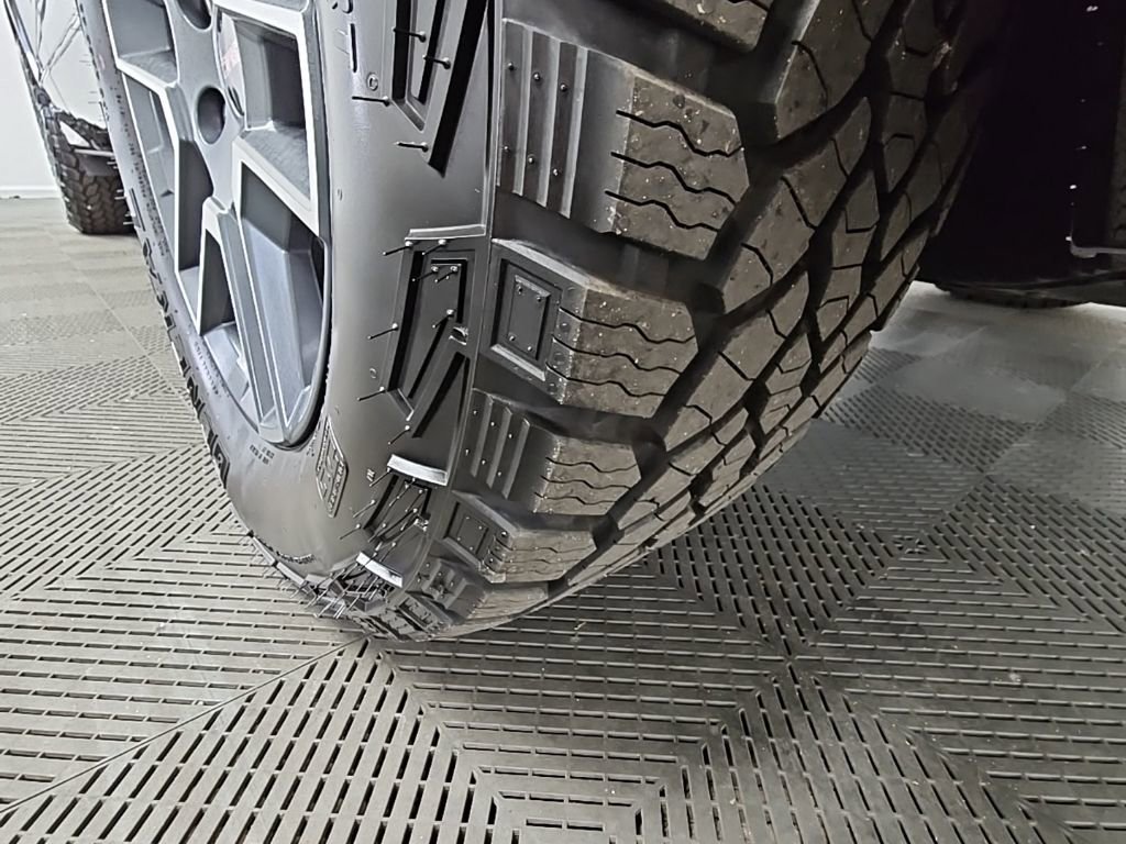 New 2026 GMC Terrain AT4 w/ Convenience Package III image 49