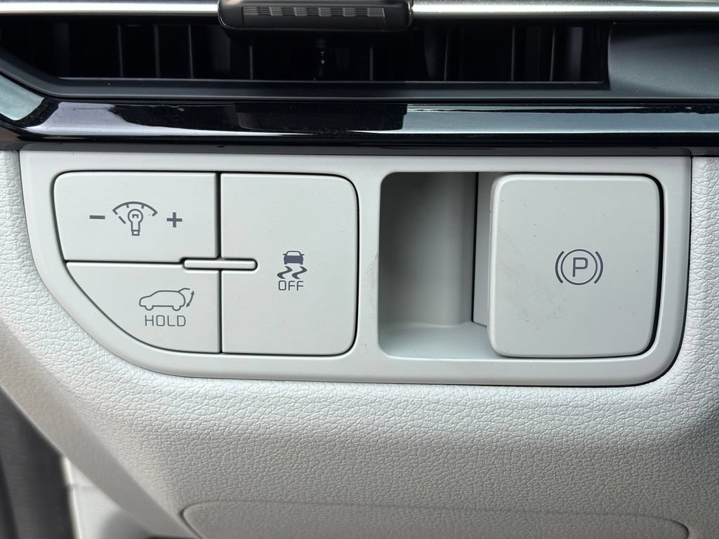 New 2026 Kia Sportage EX FWD image 19