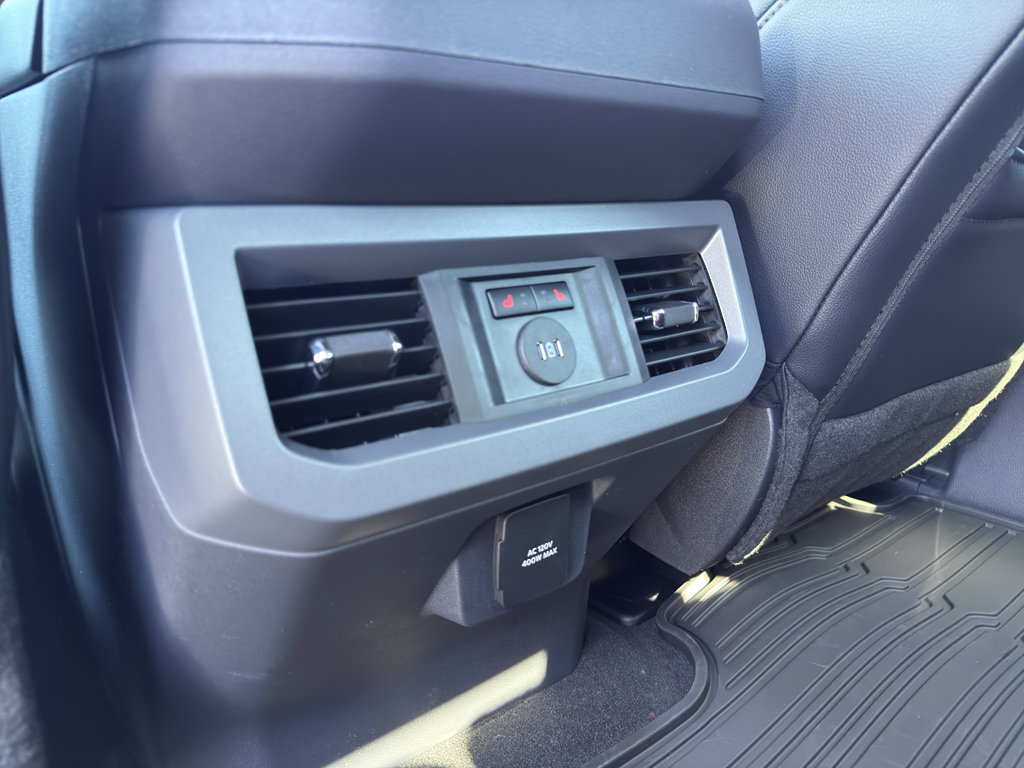 New 2026 Ford F350 Lariat image 29