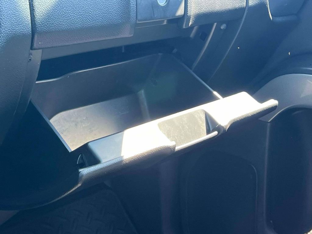 Used 2018 Chevrolet Silverado 1500 LT w/ All Star Edition AWD/4WD image 26