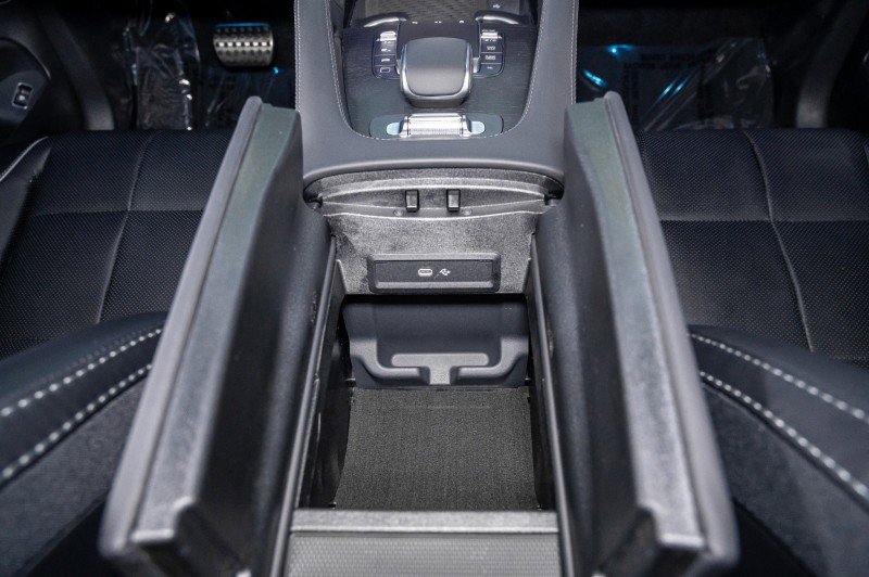 New 2026 Mercedes-Benz GLS 580 4MATIC image 25