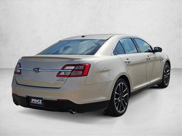 Used 2018 Ford Taurus SEL w/ Equipment Group 201A image 5