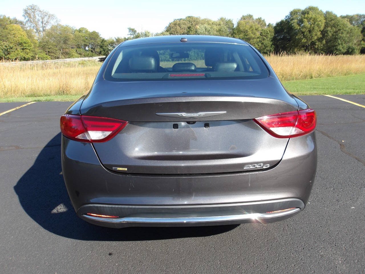 Used 2015 Chrysler 200 C FWD image 4