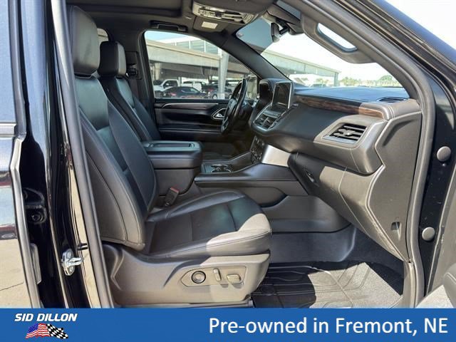 Certified 2022 Chevrolet Suburban Z71 w/ Luxury Package AWD/4WD image 18