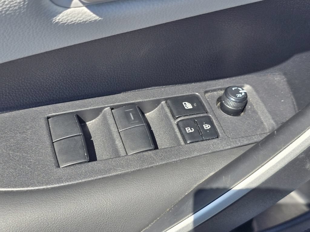 Certified 2024 Toyota Corolla SE FWD image 25
