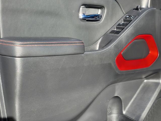 Used 2024 Nissan Frontier PRO-4X w/ Off-Road Protection Package image 11